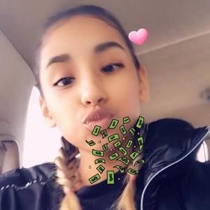 Meet your Posher, Lisette